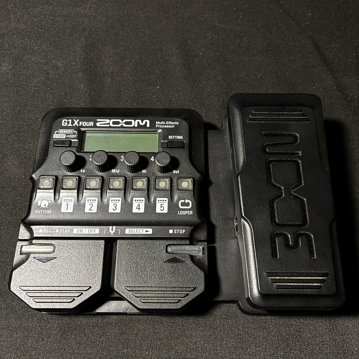 ZOOM G1X FOUR / Guitar Multi Effects Processor 【甲府店】