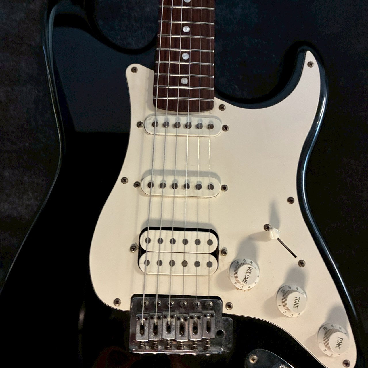 Fernandes LE-1Z Black SSH 【3.46kg】