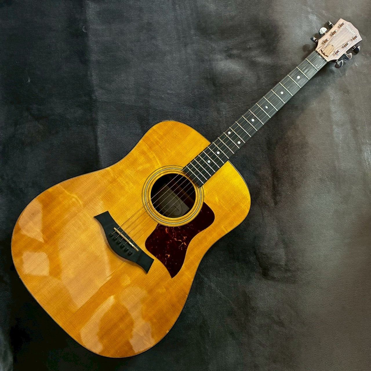 Taylor 310 2001年製 【USED】【2.14kg】