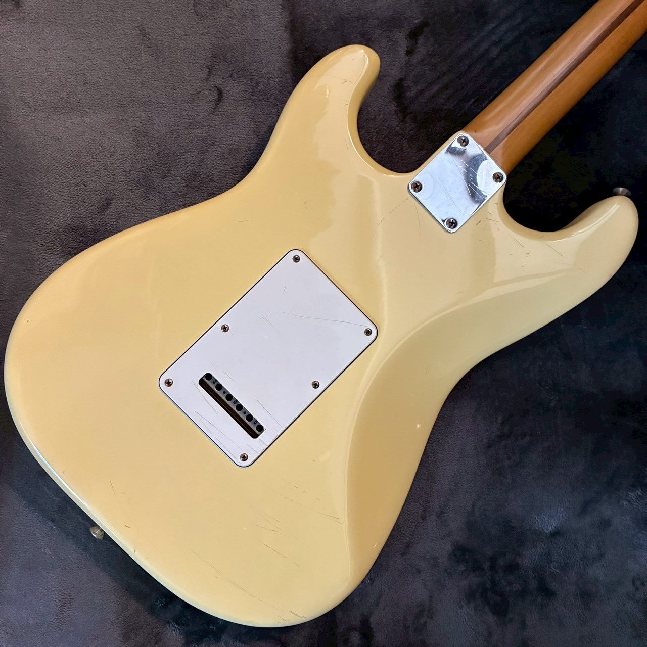 Fender Yngwie Malmsteen Stratocaster Vintage White DiMarzio Pickups【USED】【3.6kg】