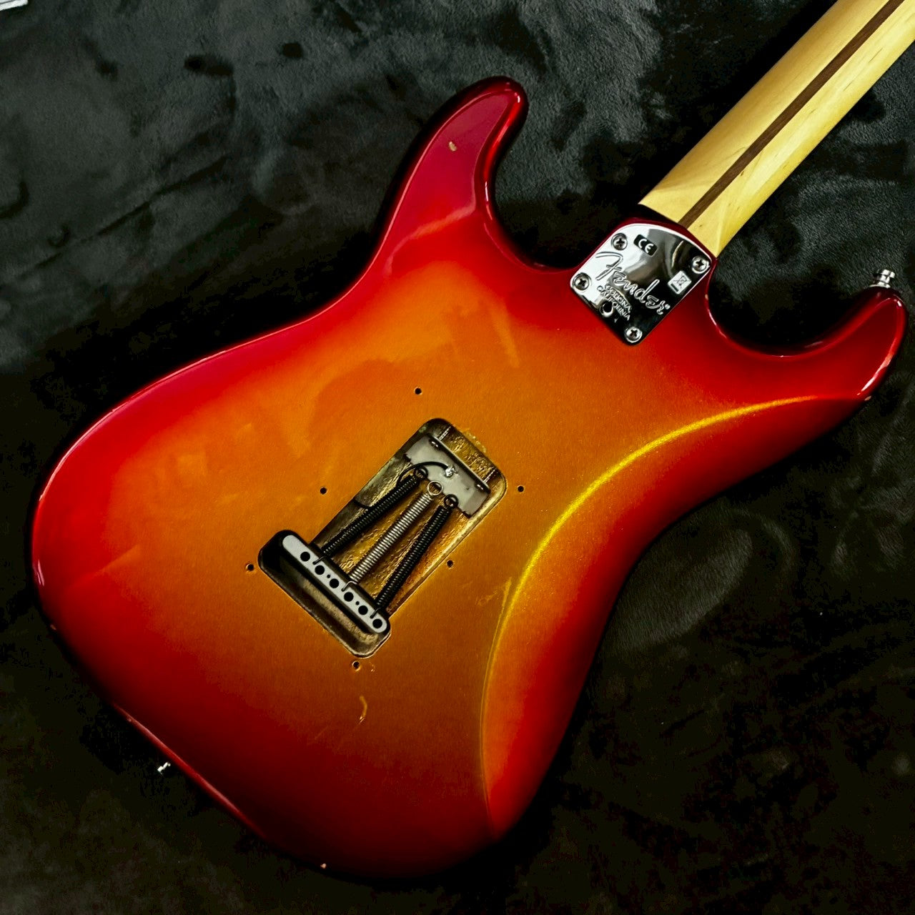 Fender USA American Deluxe Stratocaster HSS 2013年製 【USED】【3.68kg】