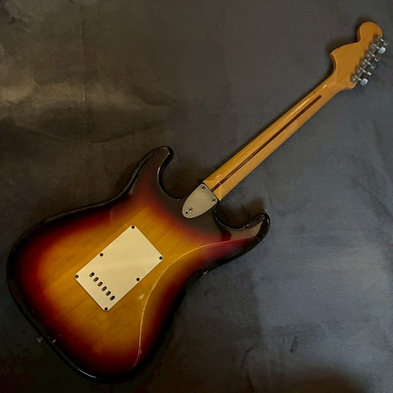 FERNANDES FST-50 石ロゴ 【USED】【3.5kg】