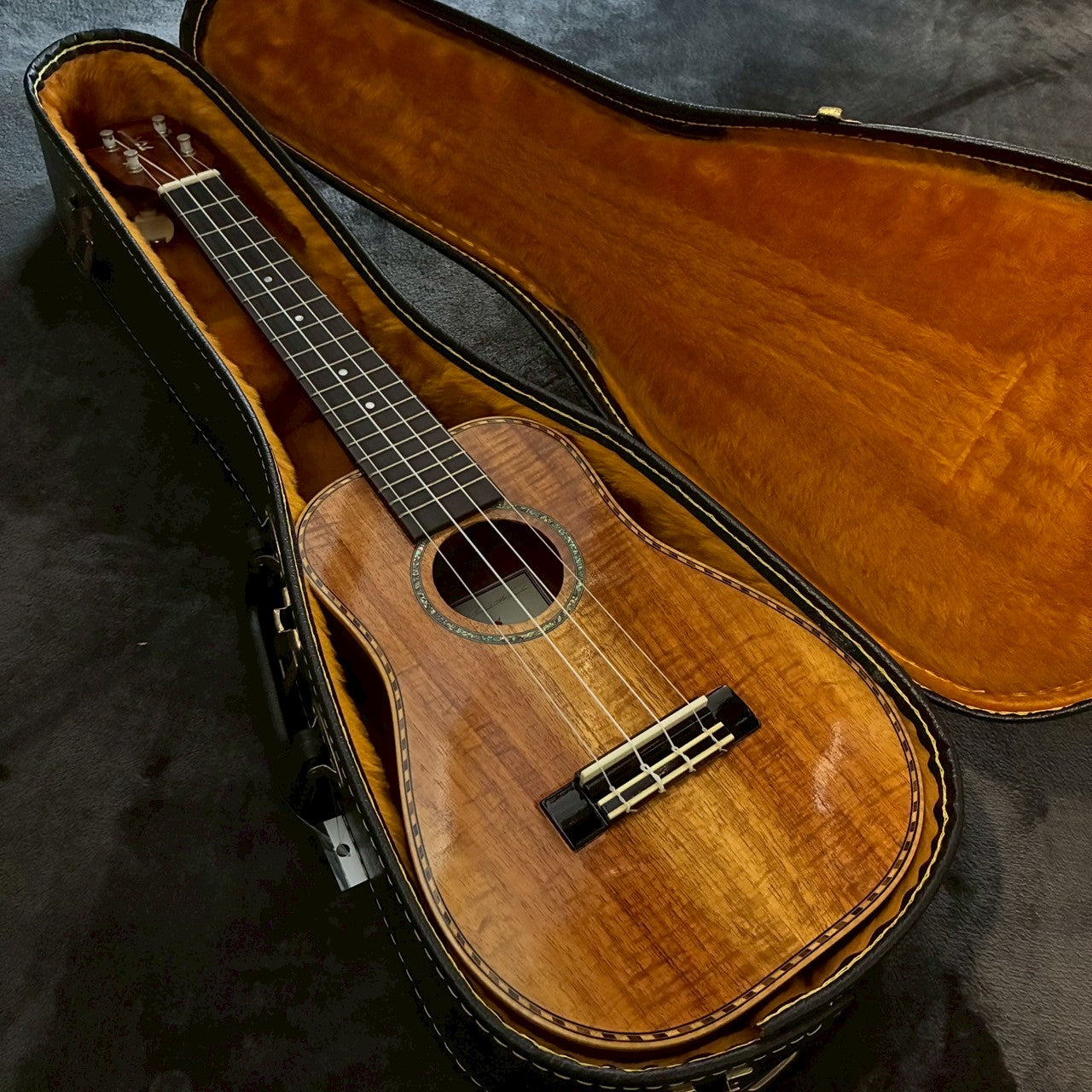 Kamaka HB-2D Concert 【USED】