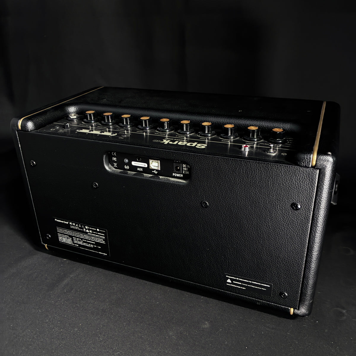 Positive Grid Spark 40 / Modeling Guitar Amp 【甲府店】