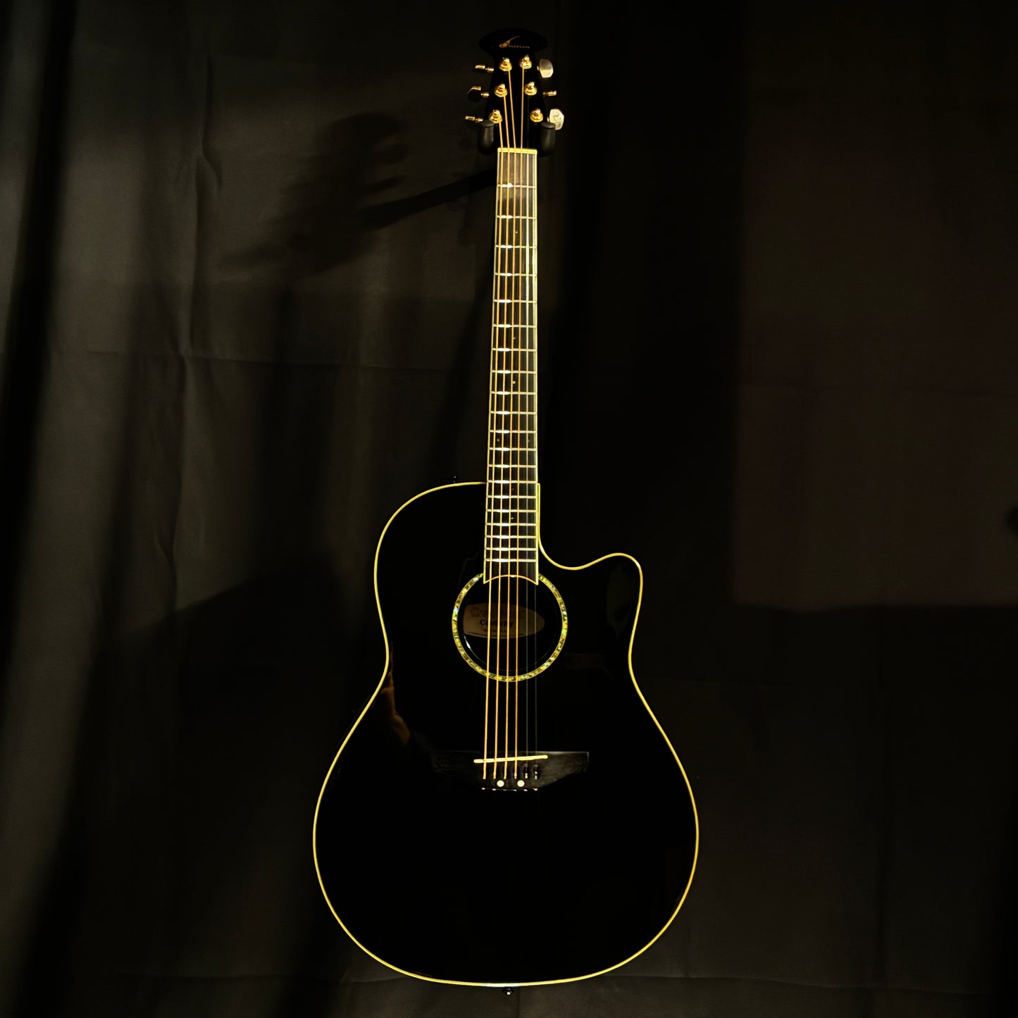 Ovation Celebrity CC28 / 2.14kg【下取りで最大15%OFF】【甲府店】