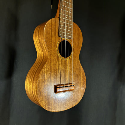 Famous FS-8 / 0.35kg【下取りで最大15%OFF】【甲府店】