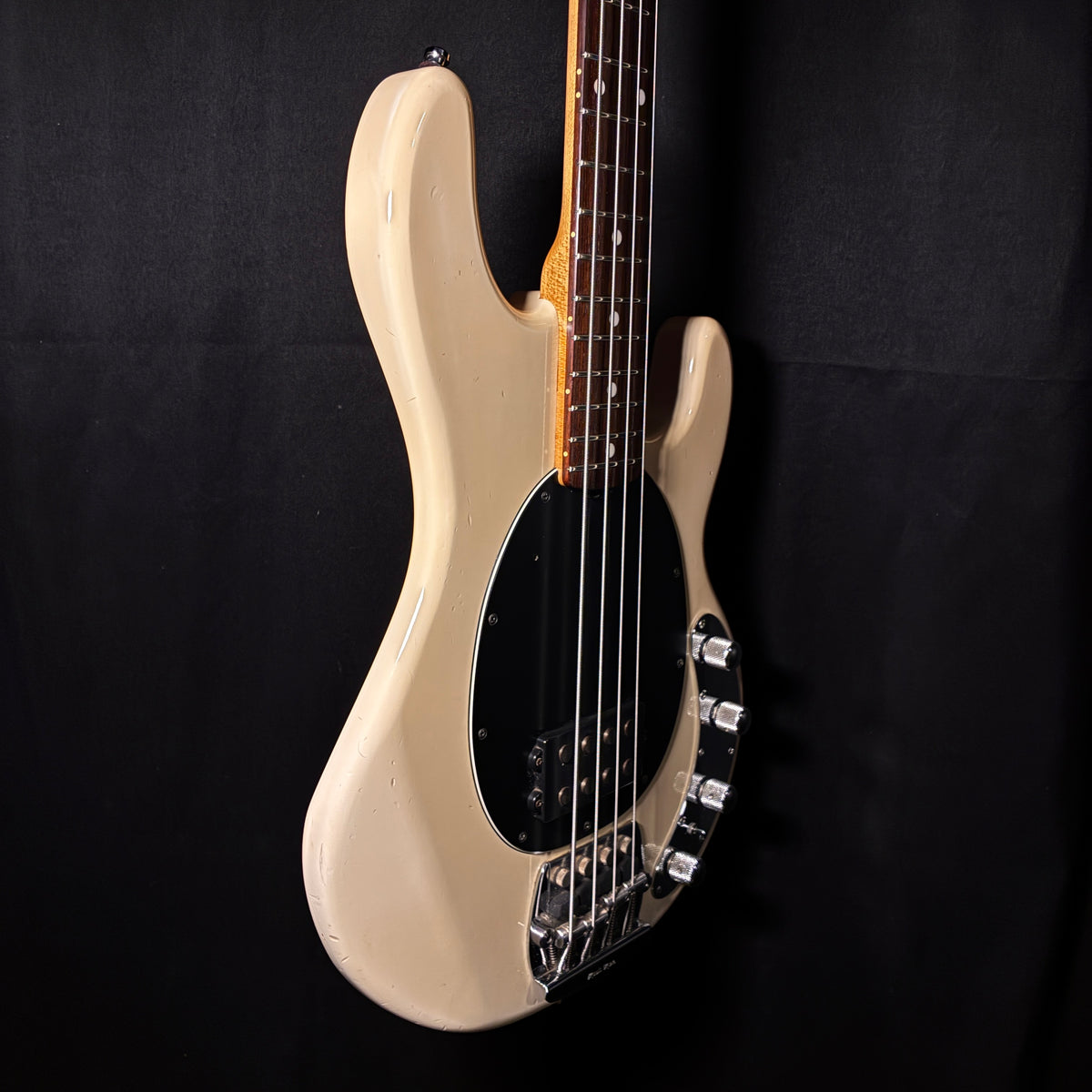 MUSIC MAN StingRay EX 日本製 / 4.47kg【下取りで最大15%OFF】【甲府店】