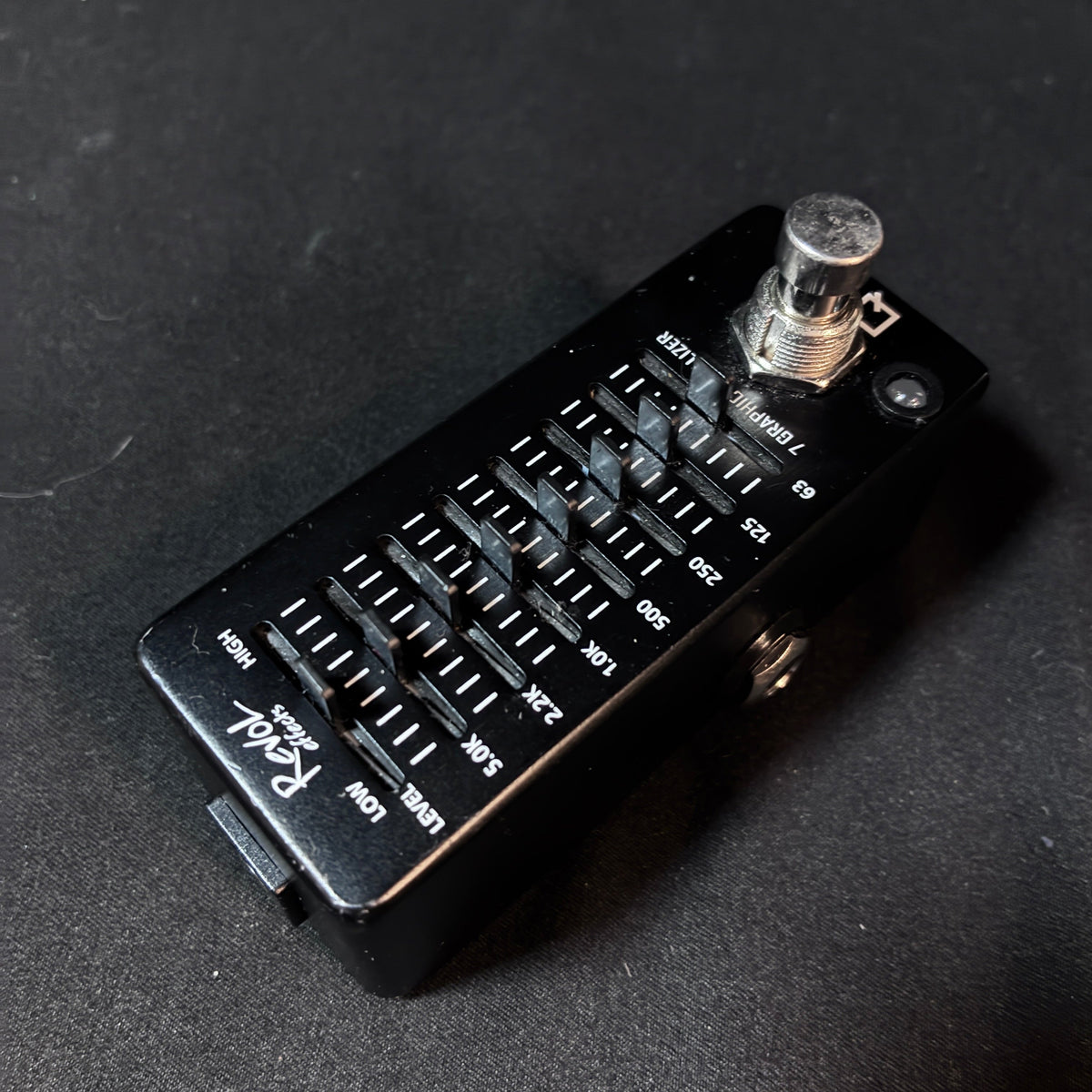 RevoL effects Q7 / Graphic Equalizer【甲府店】