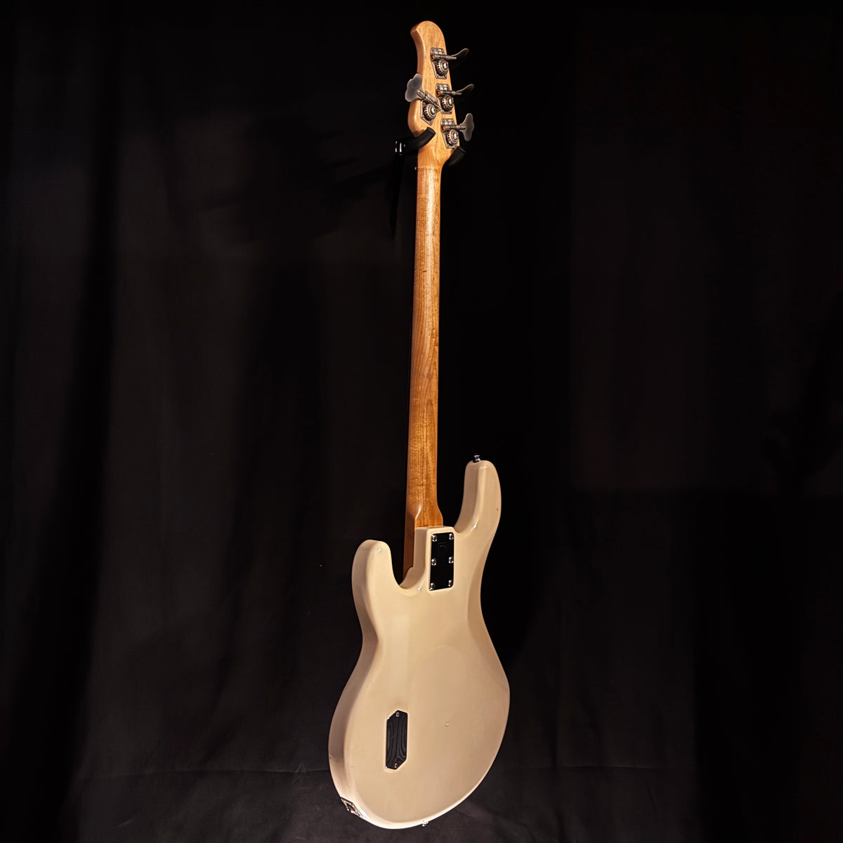 MUSIC MAN StingRay EX 日本製 / 4.47kg【下取りで最大15%OFF】【甲府店】