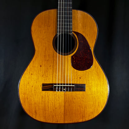 Royal Guitar Nylon String Guitar / 1.51kg【下取りで最大15%OFF】【甲府店】