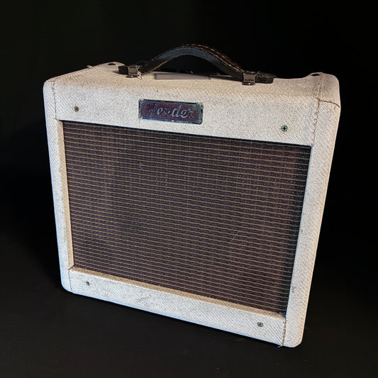 Fender Bronco Amp white / Guitar Combo Amp 【甲府店】