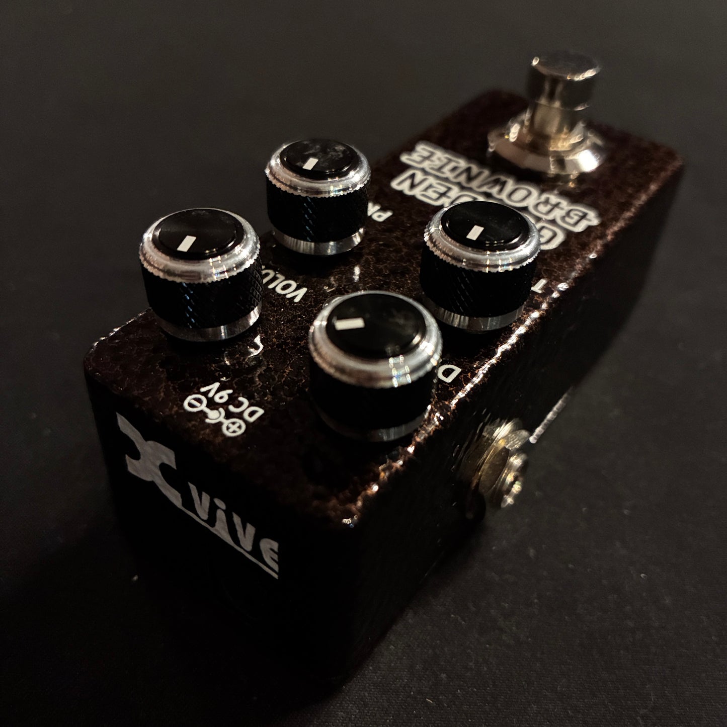 Xvive Effects Pedals GOLDEN BROWNIE T1 / Distortion 【甲府店】