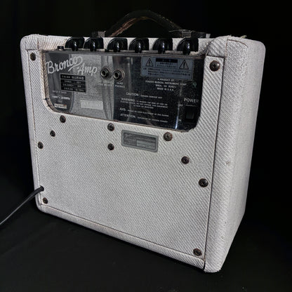 Fender Bronco Amp white / Guitar Combo Amp 【甲府店】