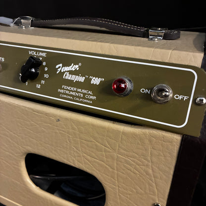 Fender Champion 600 / Tube Guitar Combo Amp 【甲府店】