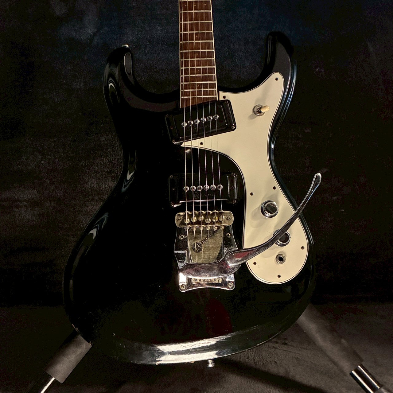 Mosrite Avenger Japan Black 【4.09㎏】