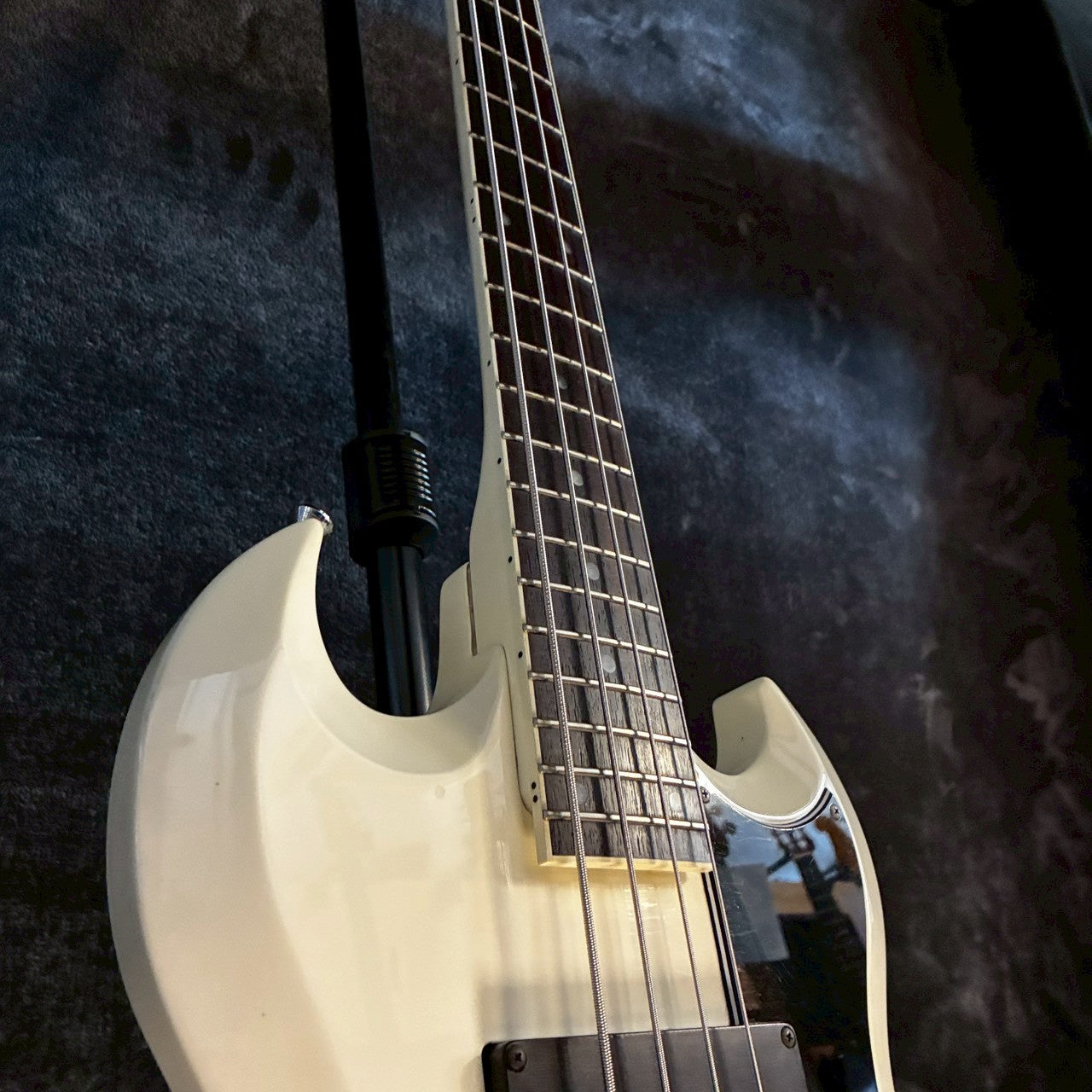 EDWARDS E-J-85MF White LUNA SEA J Signature 【3.91㎏】