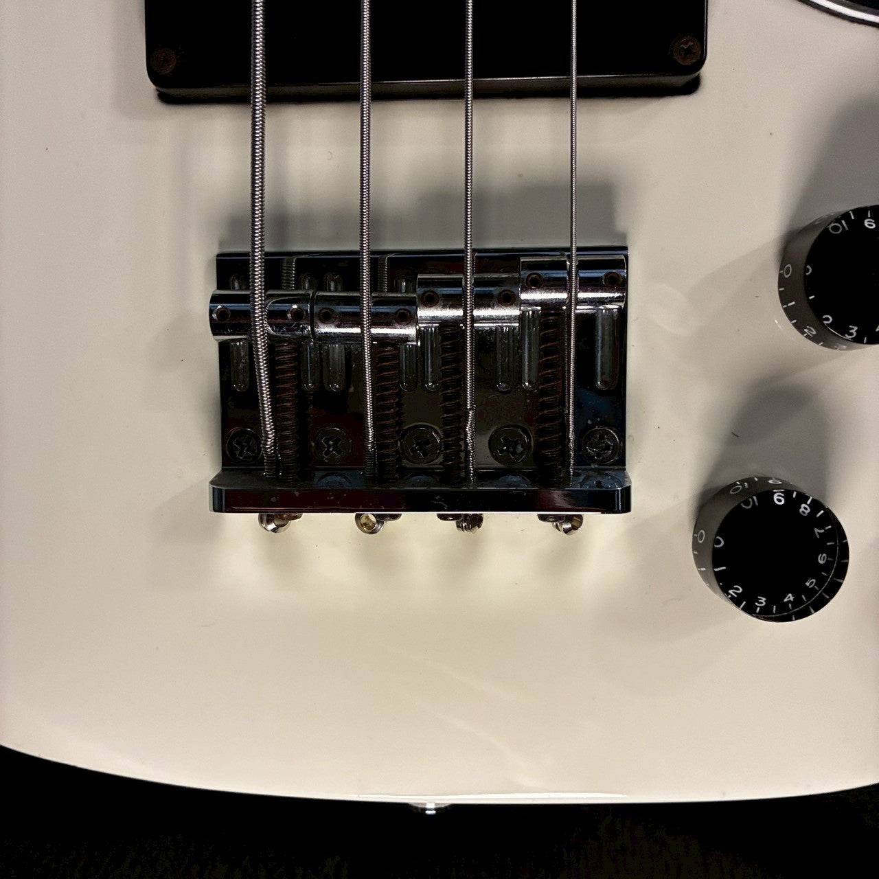 EDWARDS E-J-85MF White LUNA SEA J Signature 【3.91㎏】