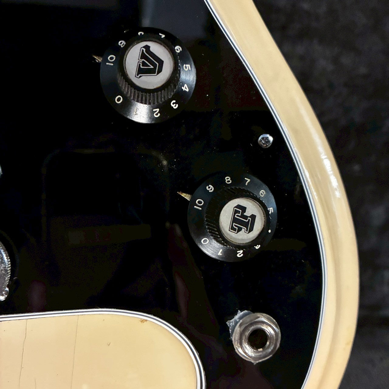 Guyatone LG-150T White【3.28kg】
