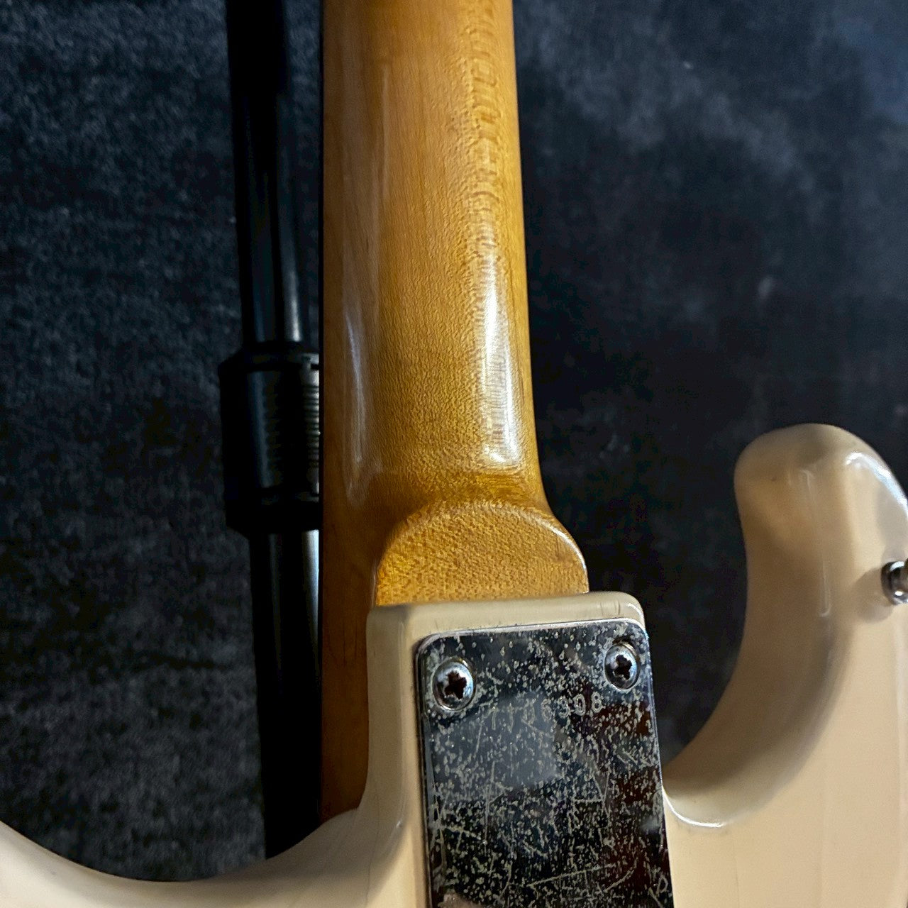 Guyatone LG-150T White【3.28kg】