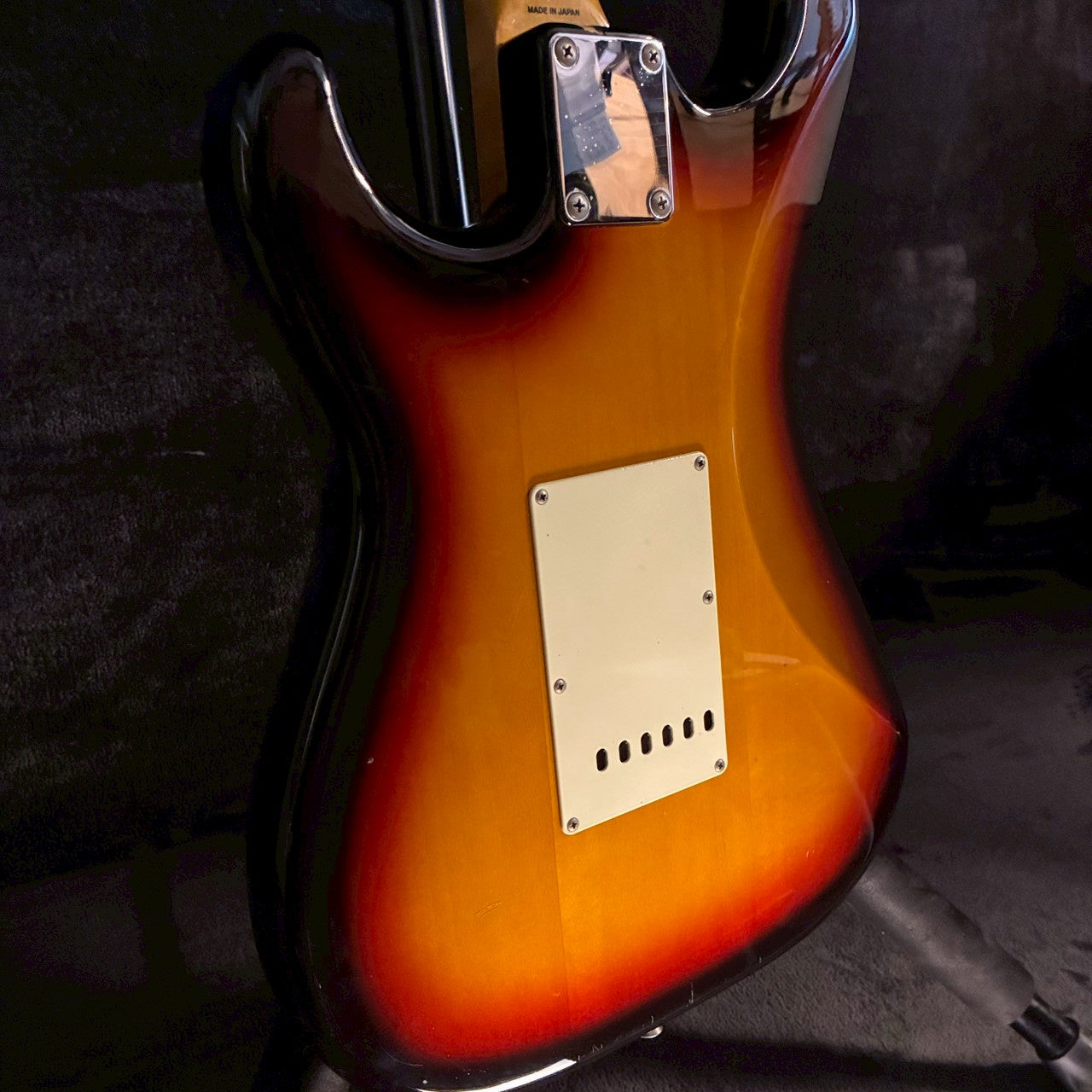 Fender Japan ST62 3tone Sunburst JD serial 2012【3.24kg】