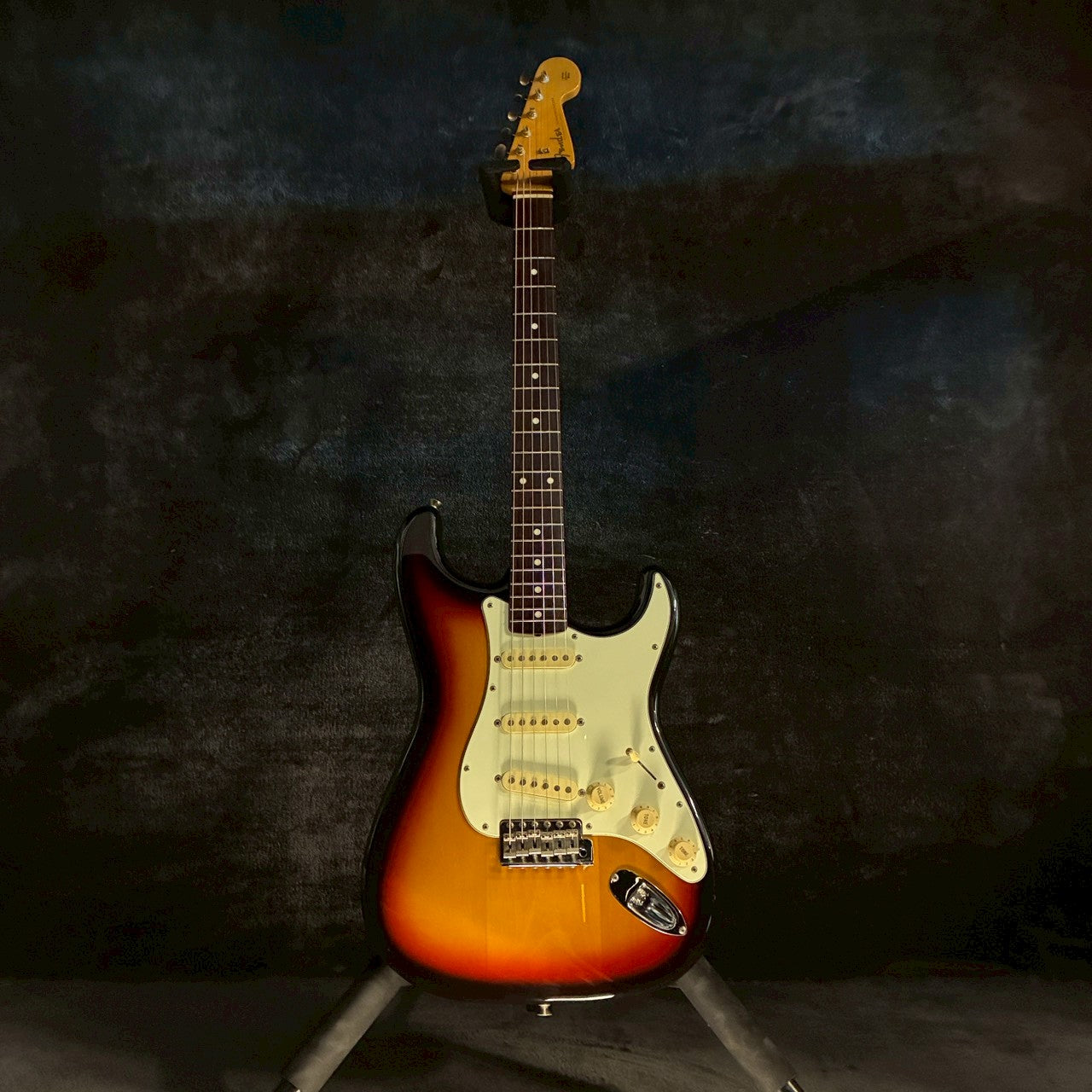 Fender Japan ST62 3tone Sunburst JD serial 2012【3.24kg】