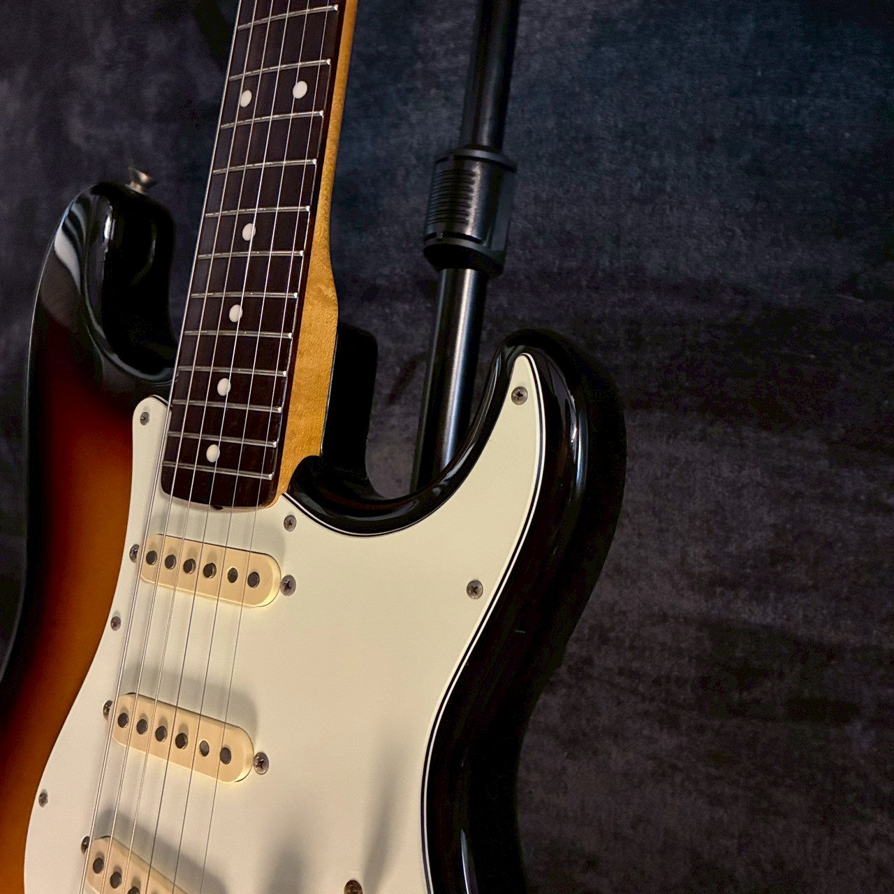 Fender Japan ST62 3tone Sunburst JD serial 2012【3.24kg】