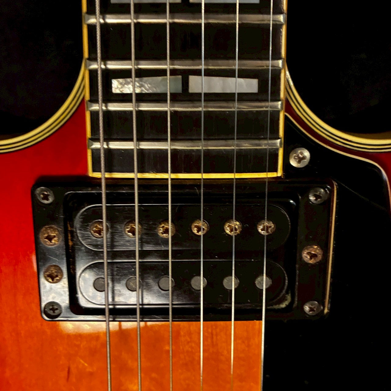 YAMAHA SG1000 Cherry Sunburst 1984【4.49kg】