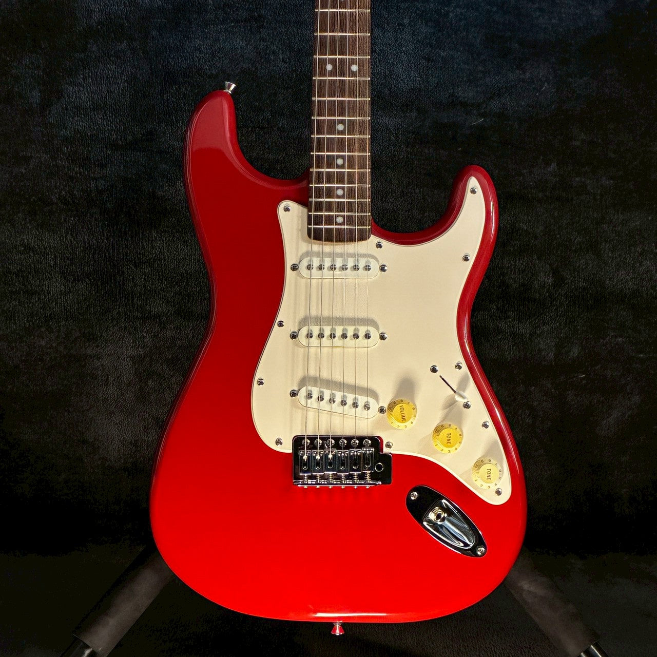 Squier Bullet Strat Red【3.31kg】