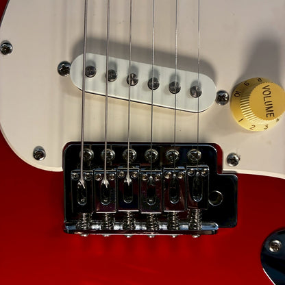 Squier Bullet Strat Red【3.31kg】