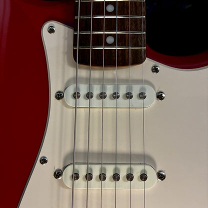Squier Bullet Strat Red【3.31kg】