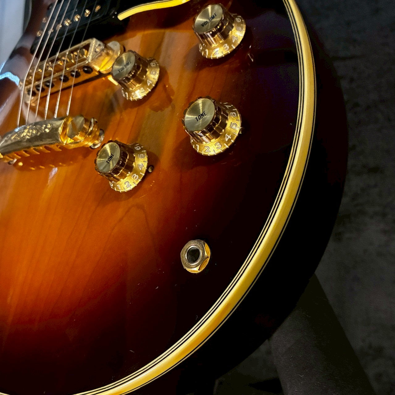 YAMAHA SG2000 Sunburst【4.94kg】