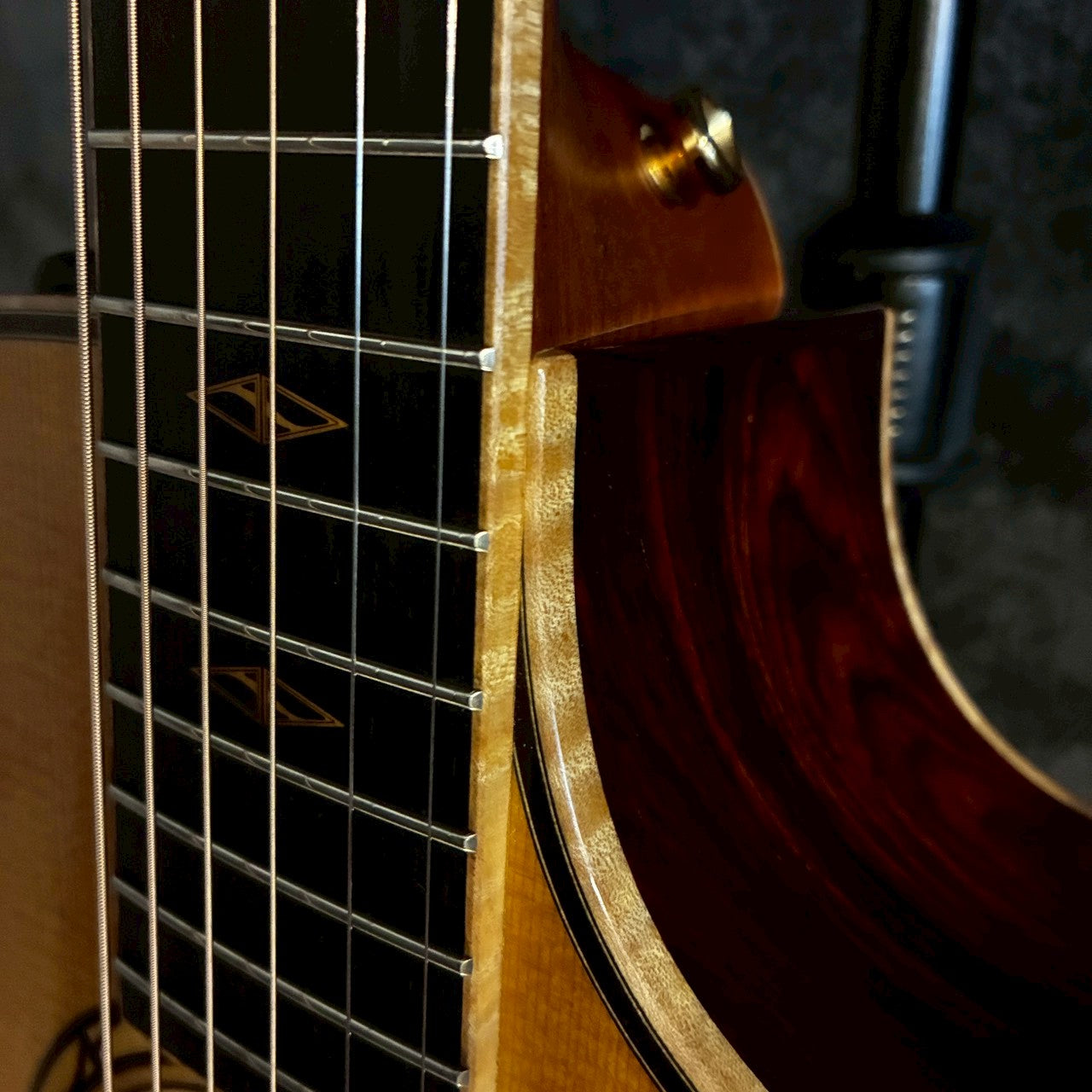 Taylor Cocobolo GA-LTD【2.41kg】