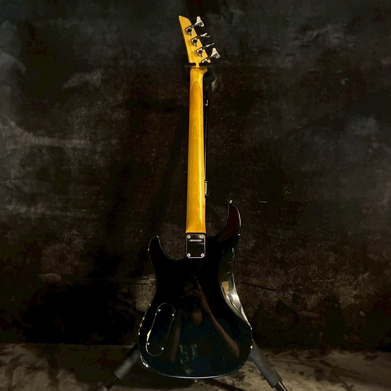 FERNANDES PJ-50 Black 【3.32kg】