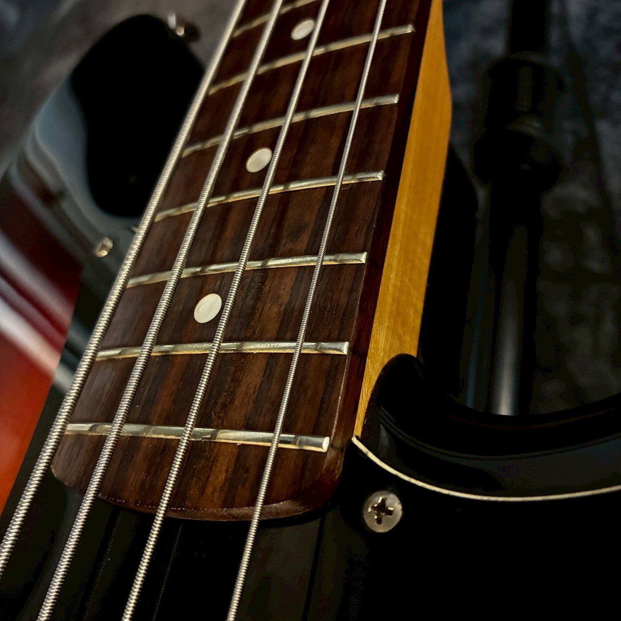 Squier Affinity Series Precision Bass PJ 3Tone Sunburst 2001年製【3.96㎏】