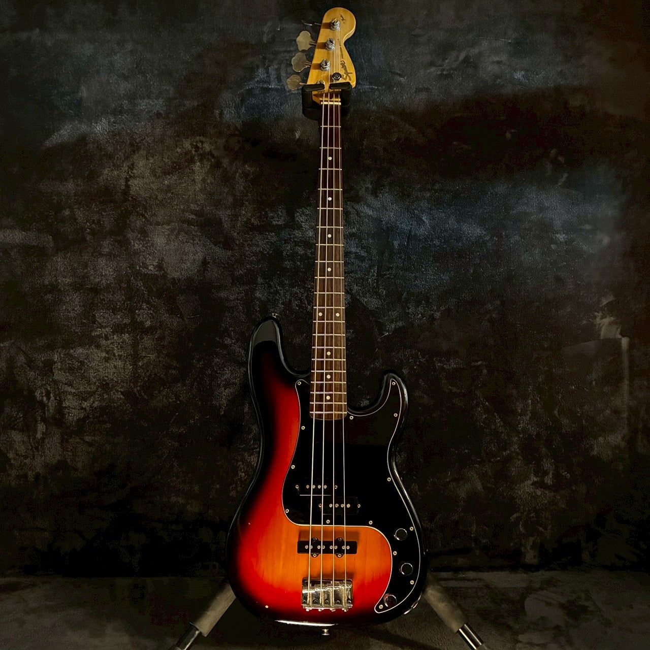 Squier Affinity Series Precision Bass PJ 3Tone Sunburst 2001年製【3.96㎏】