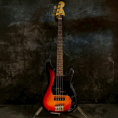 Squier Affinity Series Precision Bass PJ 3Tone Sunburst 2001年製【3.96㎏】