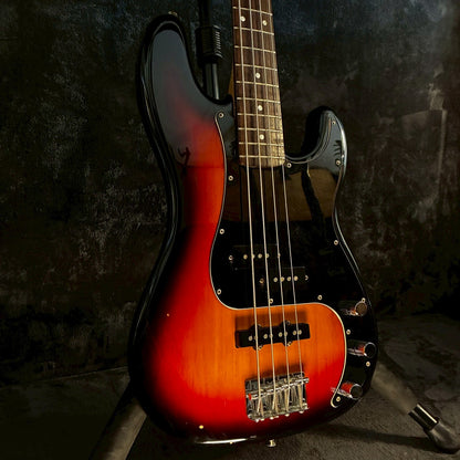 Squier Affinity Series Precision Bass PJ 3Tone Sunburst 2001年製【3.96㎏】
