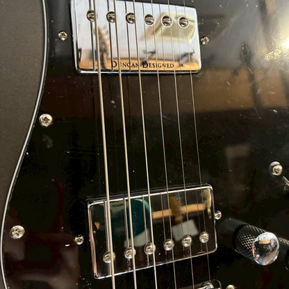Squier Affinity Series Stratocaster HH Charcoal Frost Metallic 【3.68kg】