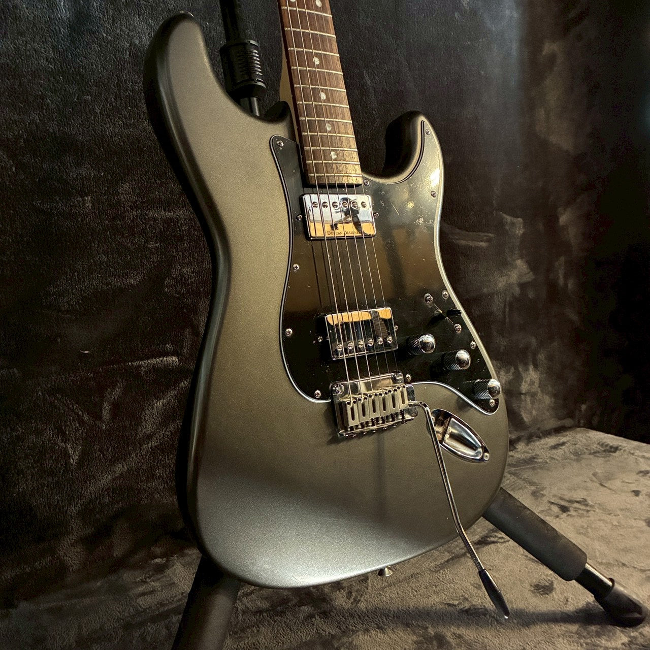 Squier Affinity Series Stratocaster HH Charcoal Frost Metallic 【3.68kg】