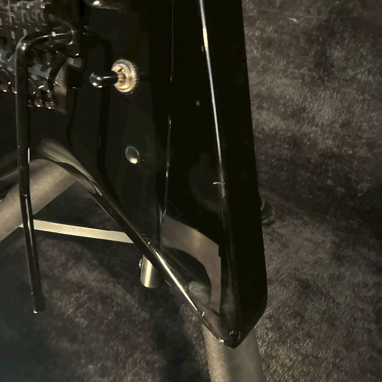 KRAMER VANGUARD ランディV Black 【3.36㎏】