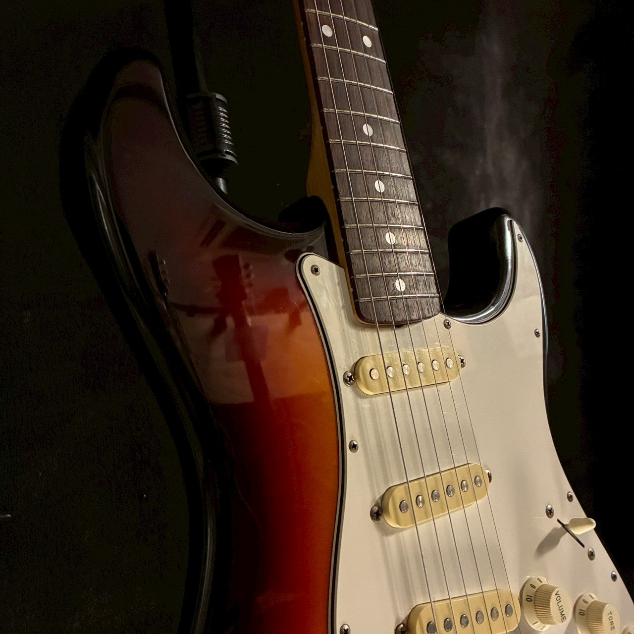 Squier by Fender Silver Series SST-33 Stratocaster Made in Japan Lシリアル【3.81kg】