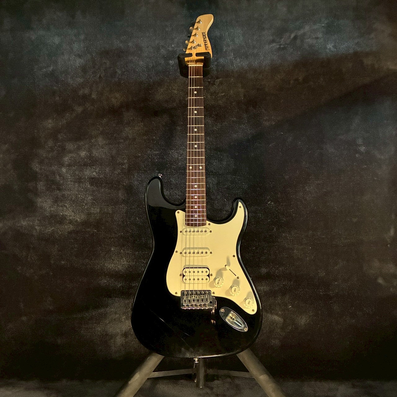 Fernandes LE-1Z Black SSH 【3.46kg】