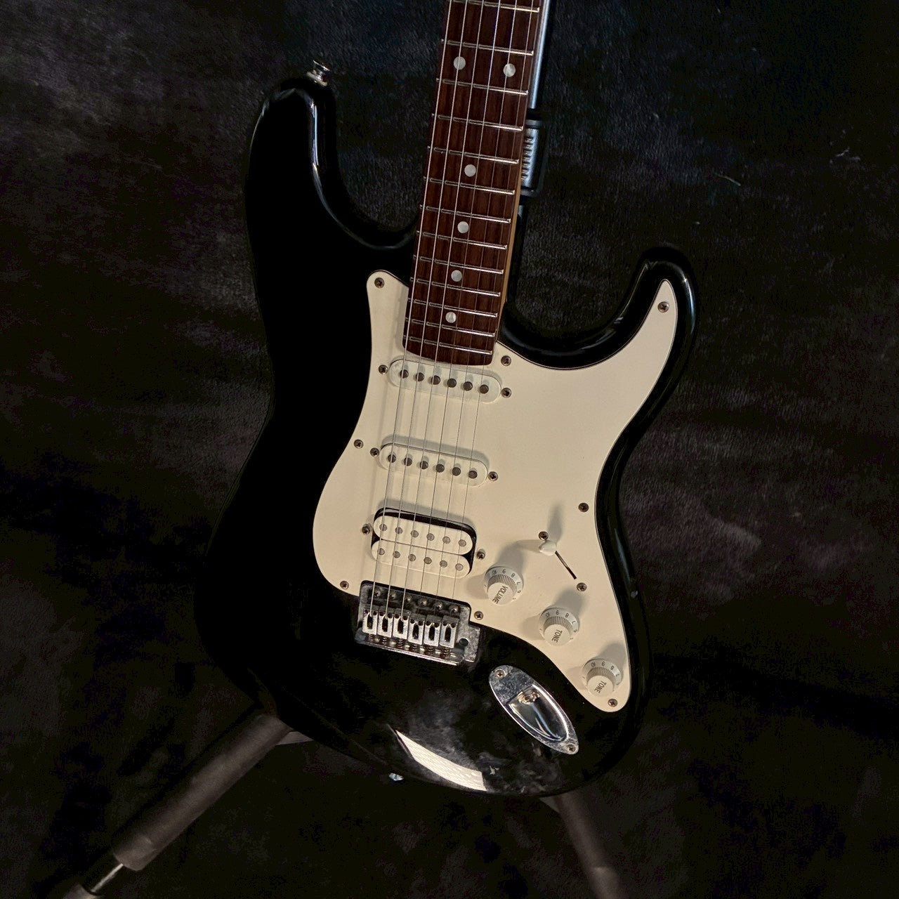 Fernandes LE-1Z Black SSH 【3.46kg】