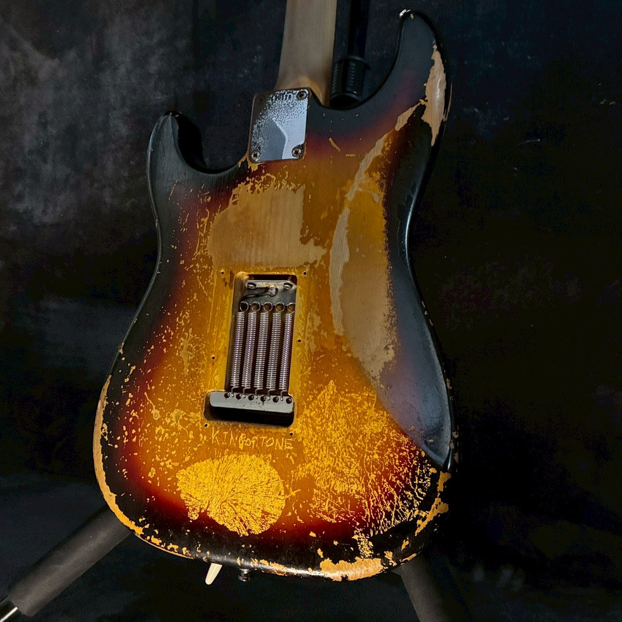Fender 1964 Stratocaster Sunburst 『2APR 64B』