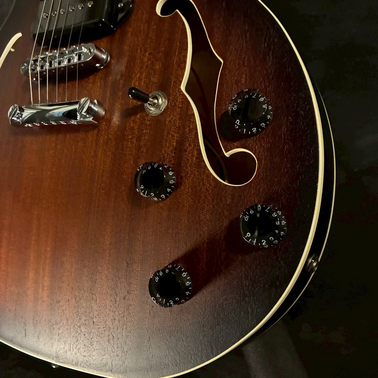 Grote P-90 セミアコースティックギター 【2.9kg】【USED】