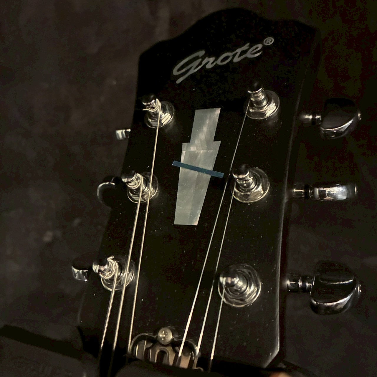 Grote P-90 セミアコースティックギター 【2.9kg】【USED】