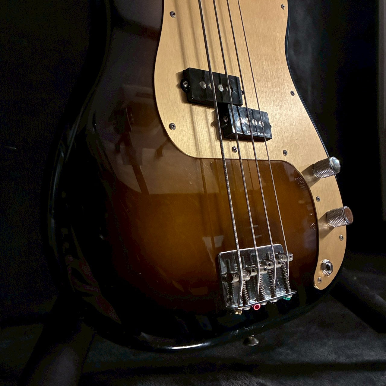 Fender Japan PB57 2tone Gシリアル MOD 【4.04kg】