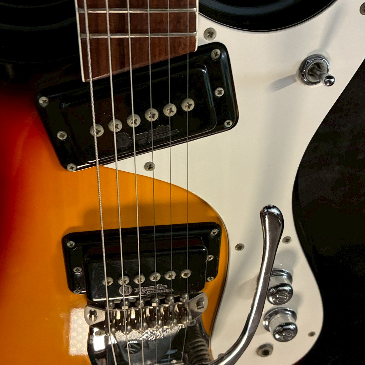 Mosrite Exellent65 Sunburst 【3.49kg】