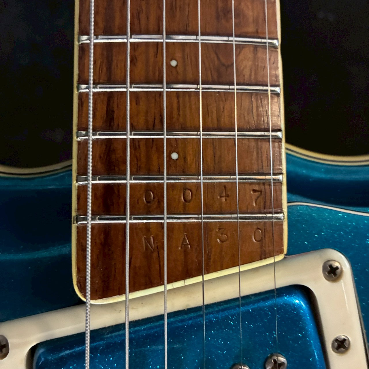 Mosrite The Nokie Edwards 30th Anniversary 【4.07㎏】