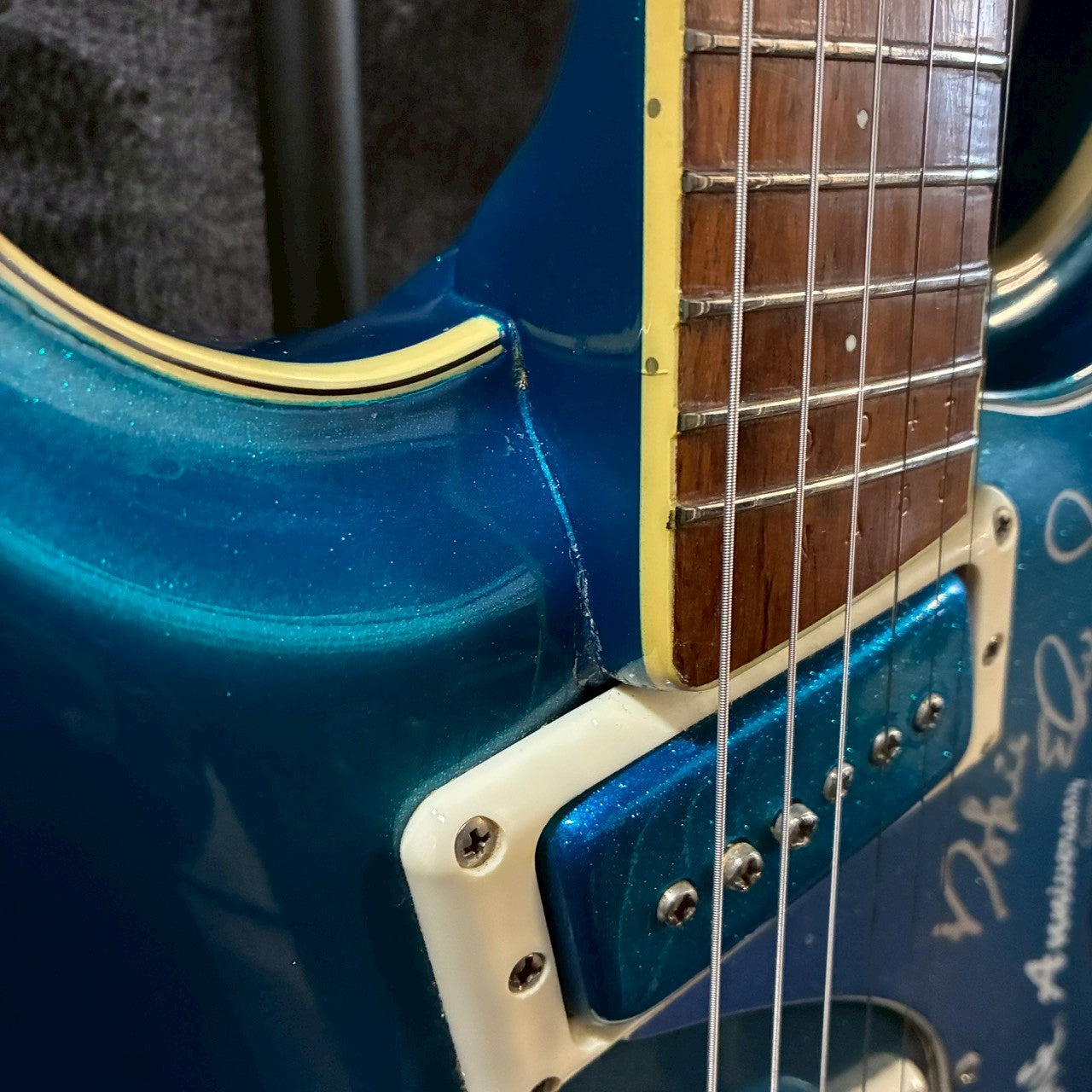 Mosrite The Nokie Edwards 30th Anniversary 【4.07㎏】
